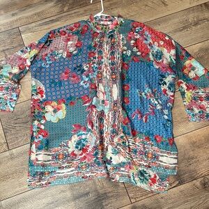 Gorgeous Johnny Was colorful 100% silk kimono-style button down.
